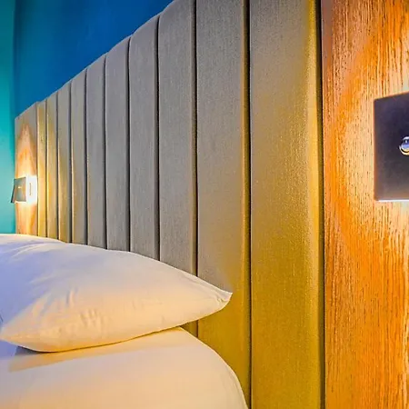 Vivas Hotel