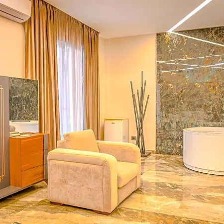 Vivas 4* Durrës