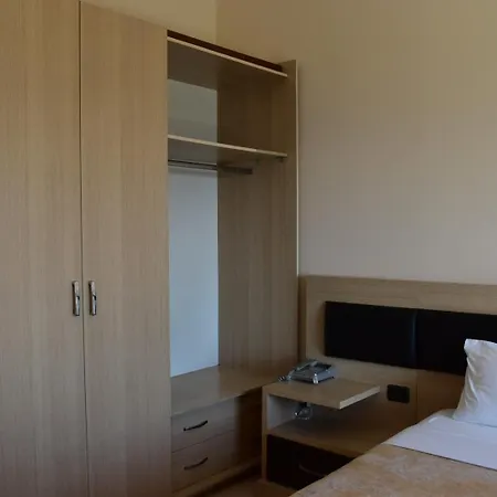 Vivas Durrës