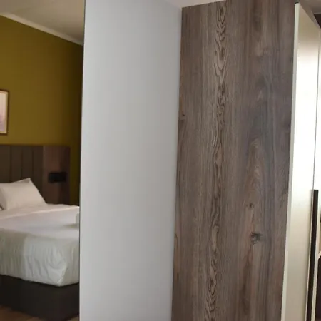 Vivas Hotel Durres