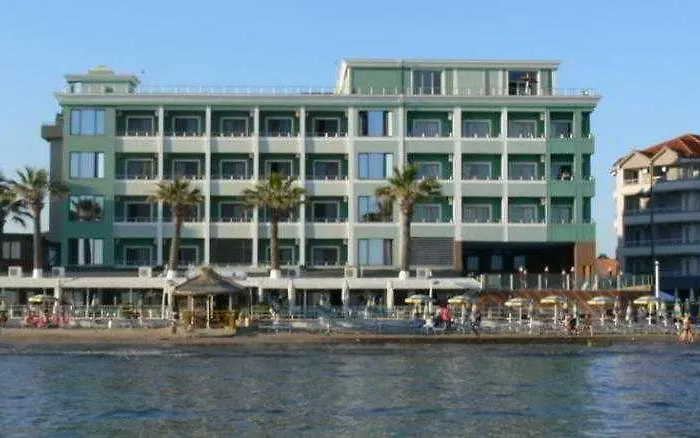 Vivas Hotel